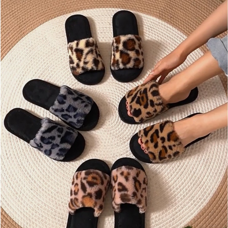 Women'S Shoes And Accessories - 2025年冬用 暖かいふわふわのレオパード柄スリッパ レディース 軽量フラットヒール ファーサンダル カップル向け
