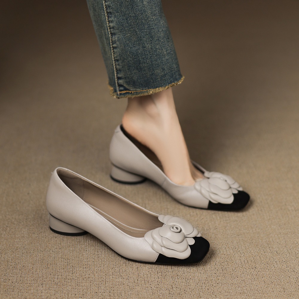 ファッションフラワーシングルシューズ秋の新作スクエアトゥ浅口 - Women'S Shoes And Accessories のレビューと価格