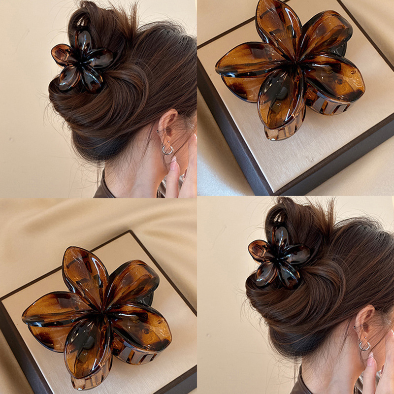 女性のための幾何学的なヘアクリップ,シンプルなメタル,幾何学 - Women'S Korean Accessories のレビューと価格
