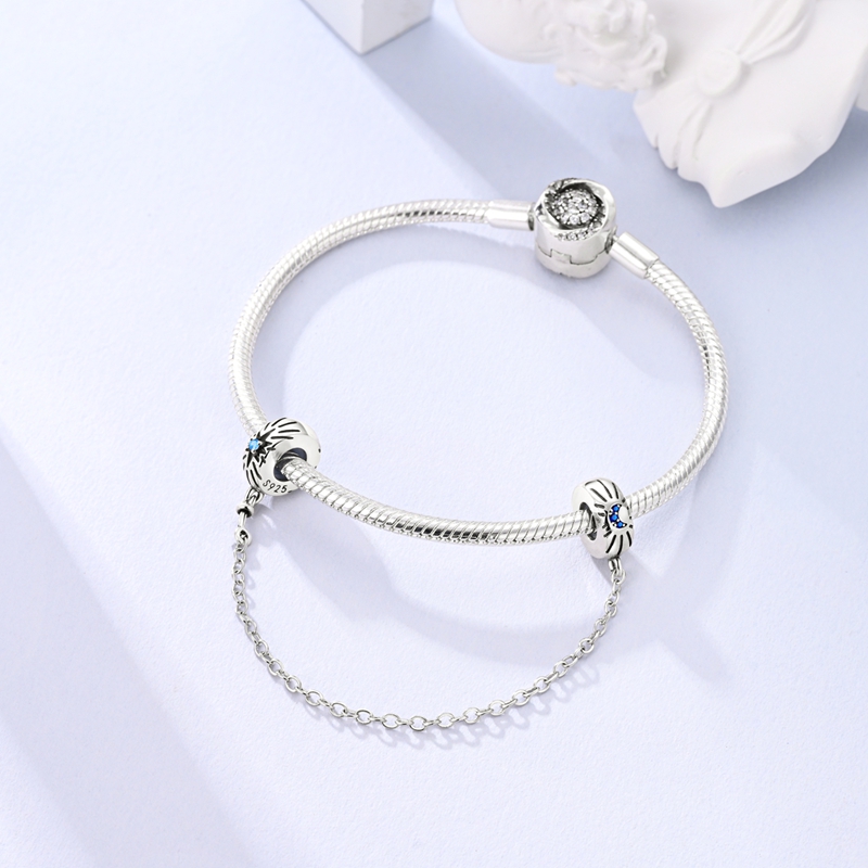 銀メッキレインボームーン安全チェーンチャーム、オリジナルブレ - Women Accessories Pandora のレビューと価格
