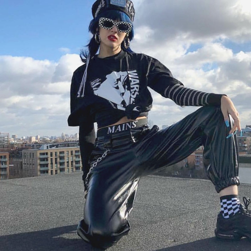 男性と女性のためのヒップホップスタイルのレザーベルト,チェー - Women'S Jeans Accessories Chain のレビューと価格